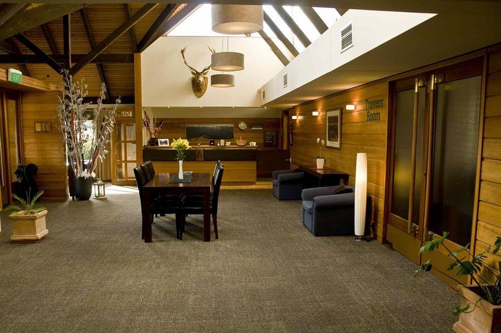 Alpine Lodge Сейнт Арнауд Екстериор снимка