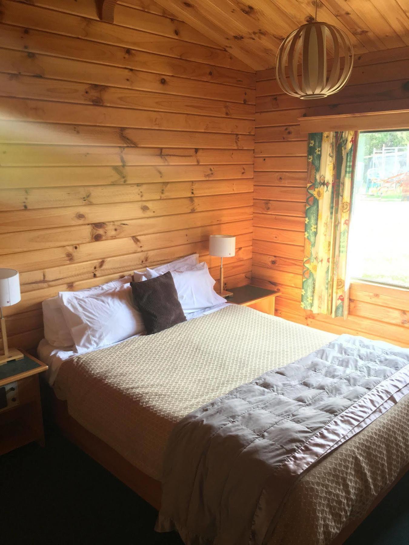 Alpine Lodge Сейнт Арнауд Екстериор снимка